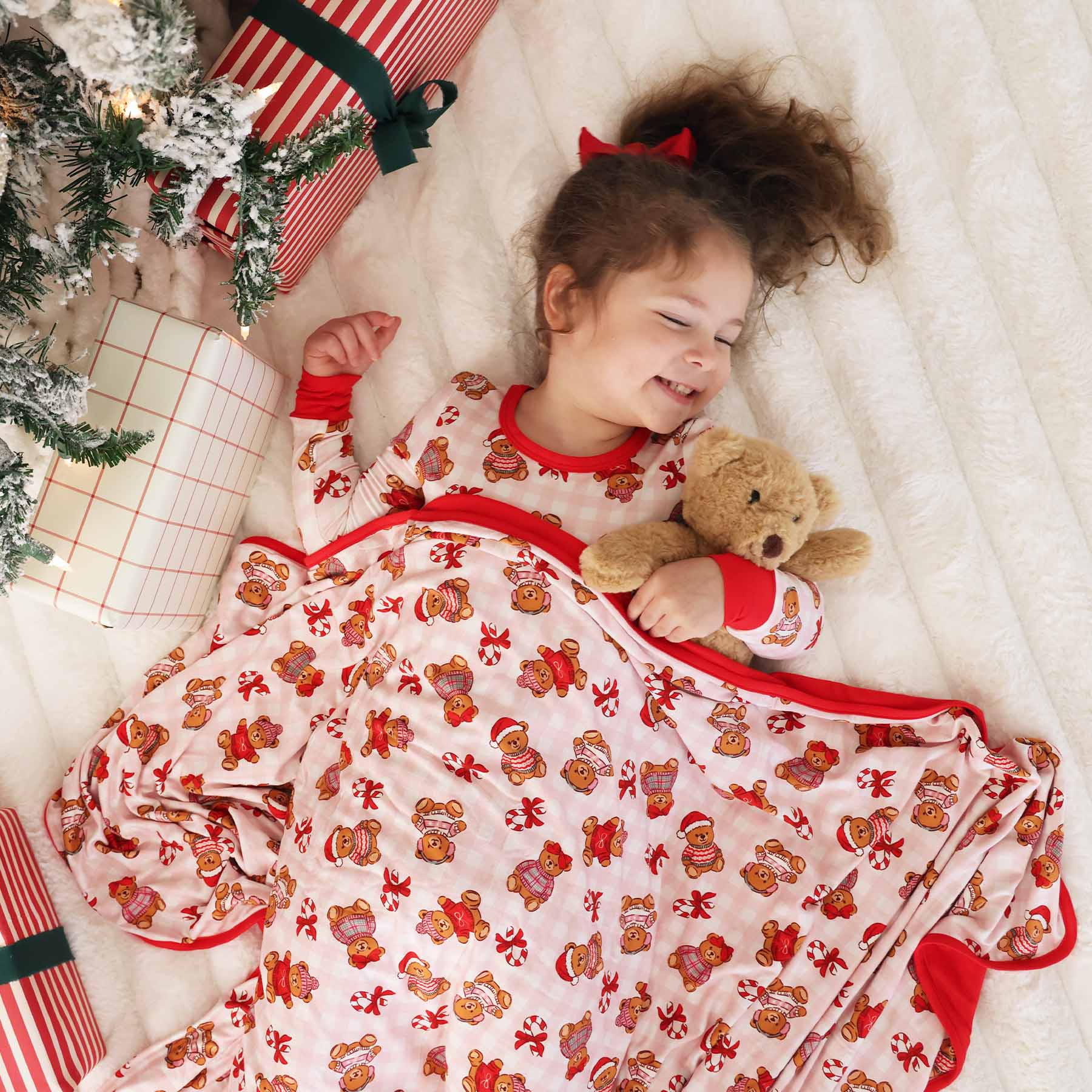Beary Christmas Double Sided Bamboo Blanket | Pink