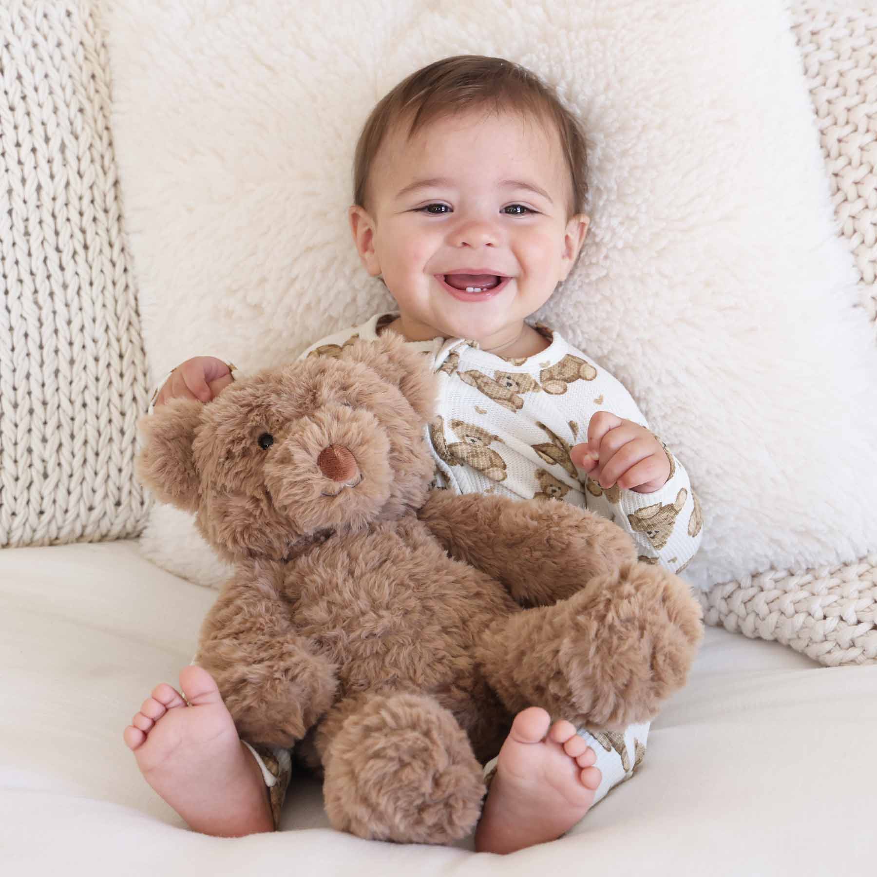 Large Cuddle Plush Friends | Brody Bear