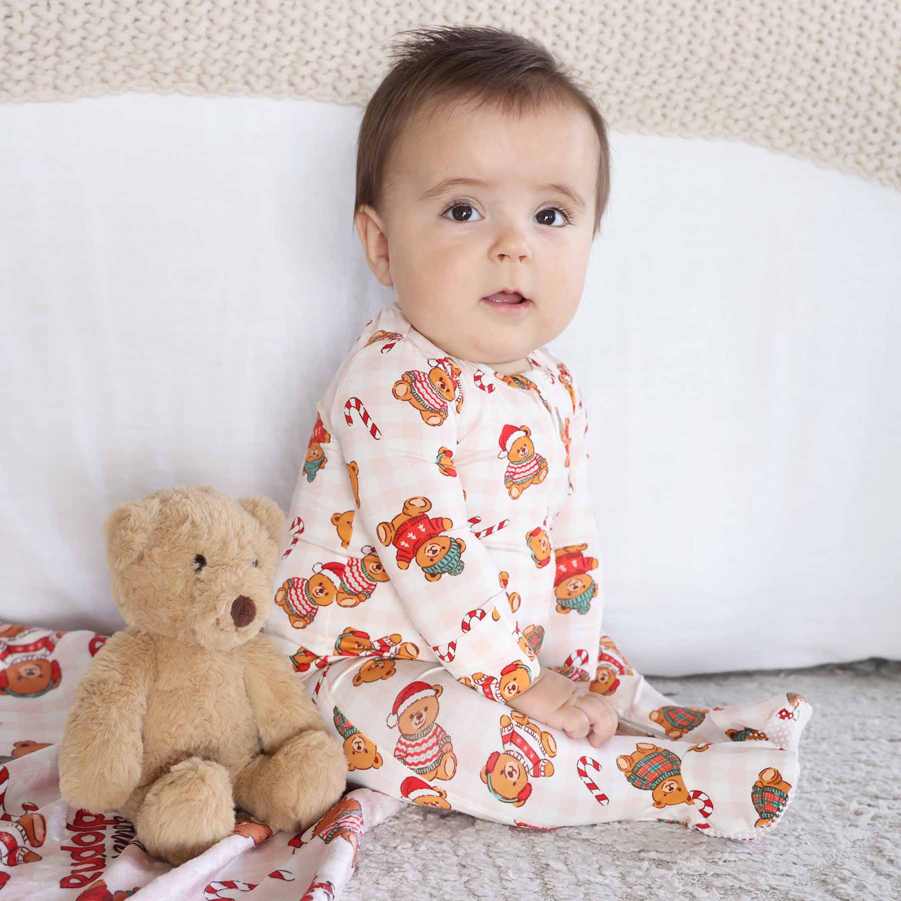 Beary Christmas Zipper Footie | Neutral