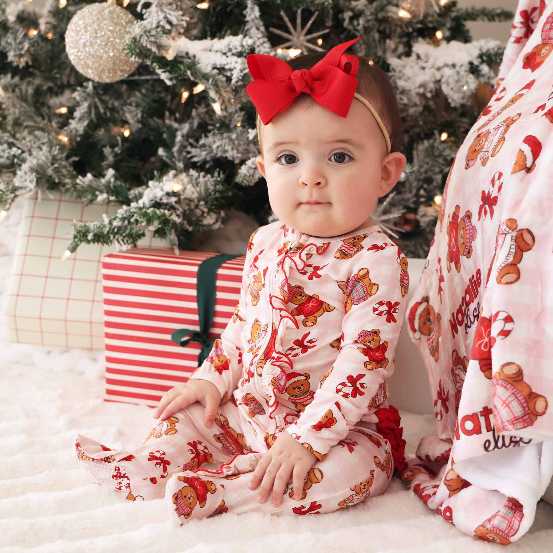 Beary Christmas Ruffle Zipper Footie | Pink