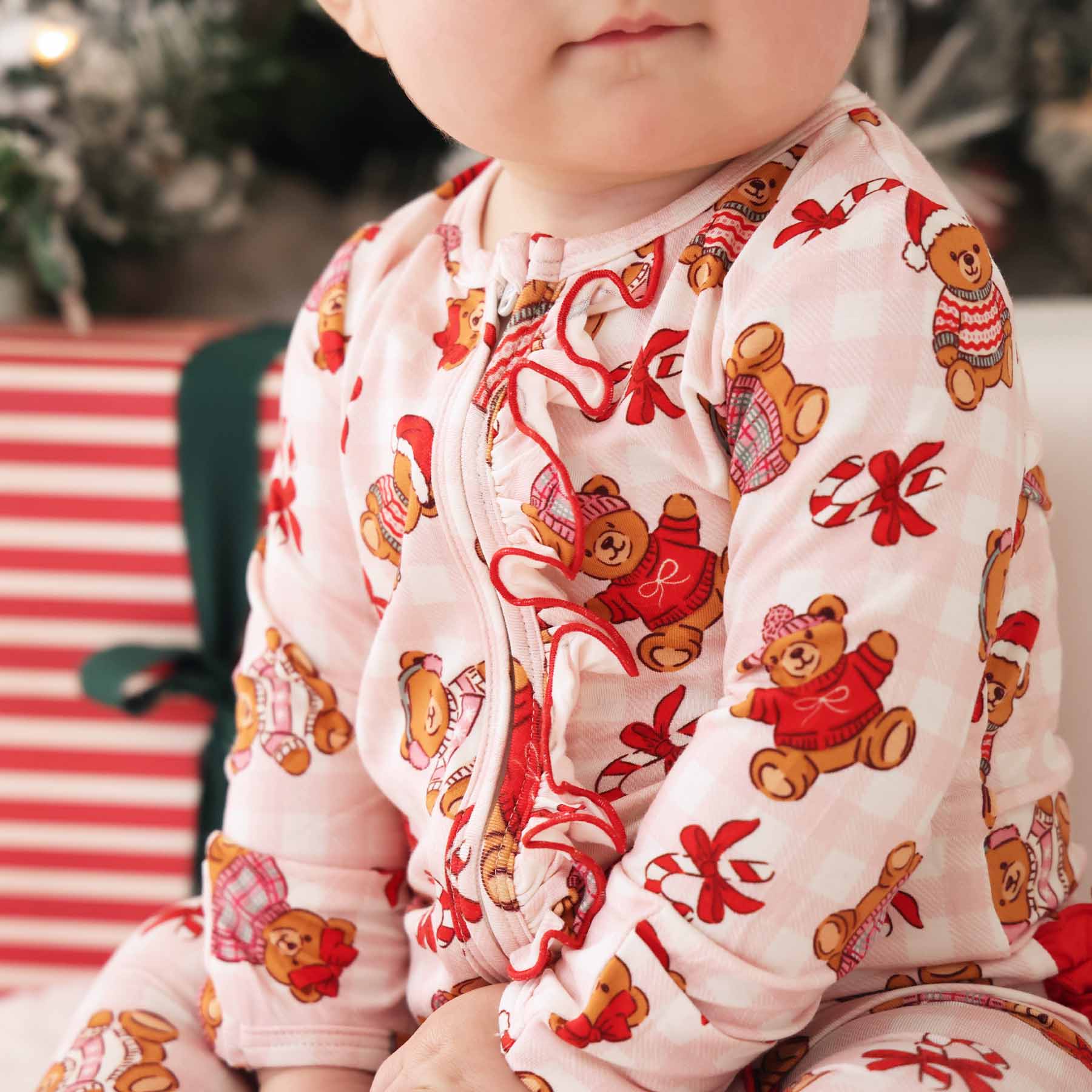Beary Christmas Ruffle Zipper Footie | Pink