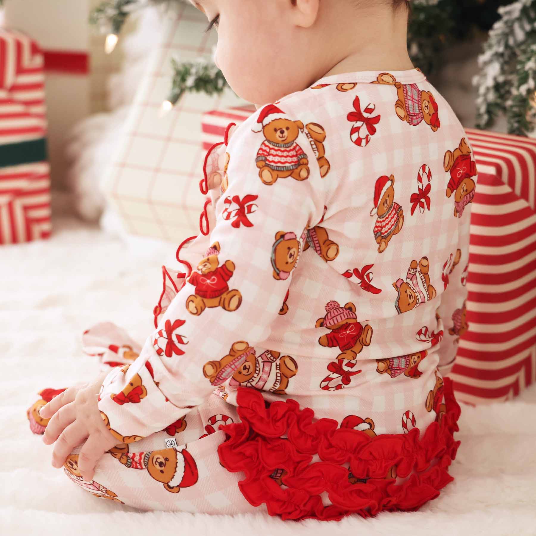 Beary Christmas Ruffle Zipper Footie | Pink